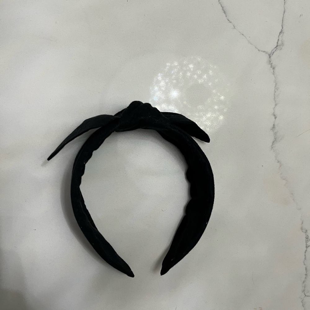 Aerie bow headband